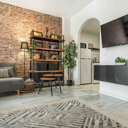 Modern Studio With Private Rooftop Terrace By Rems 말라가 외부 사진